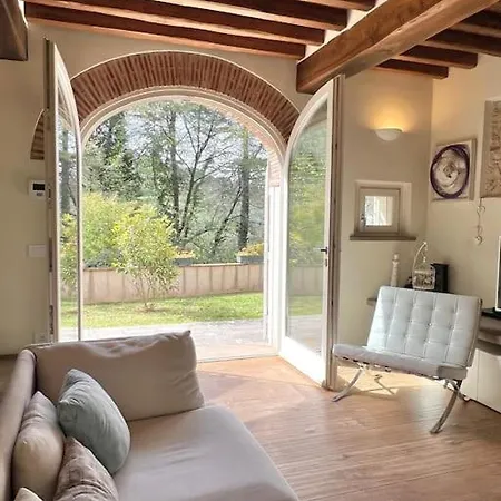 Вилла Villino Mami Con Piscina E Vista Mare Panoramica Mommio